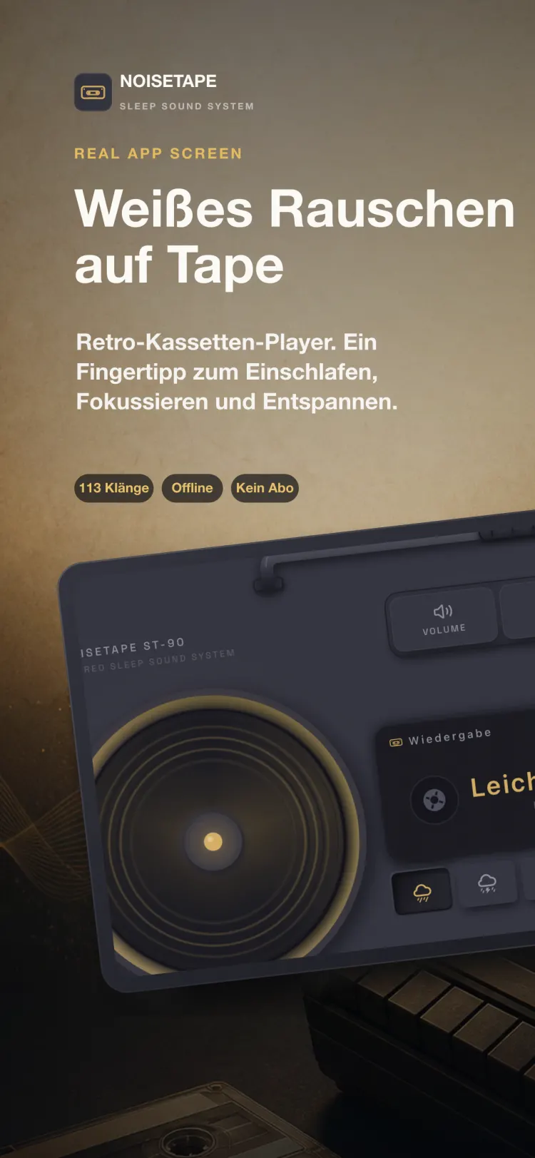 NoiseTape-Player auf dem iPhone — ein Retro-Kassettendeck spielt Leichter Regen, mit mechanischen Tasten für Lautstärke, Timer und Einstellungen